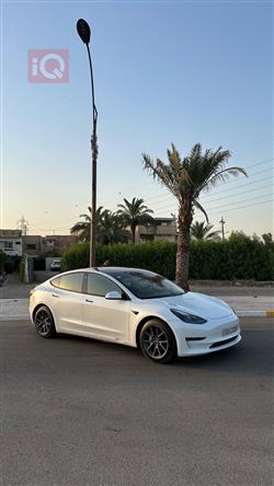تسلا موديل 3